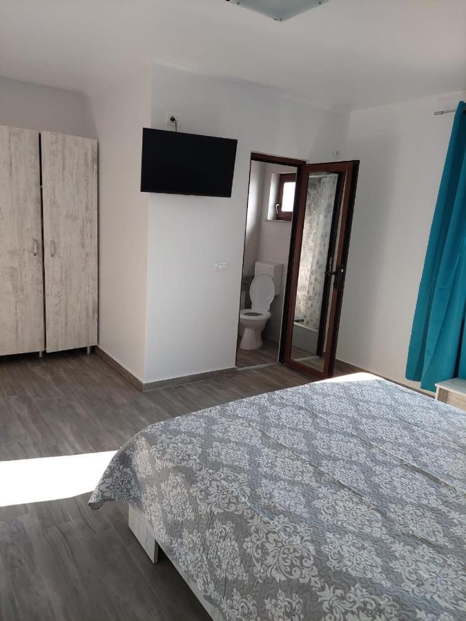 Albdevara Mar Srl Vama Veche Exterior photo