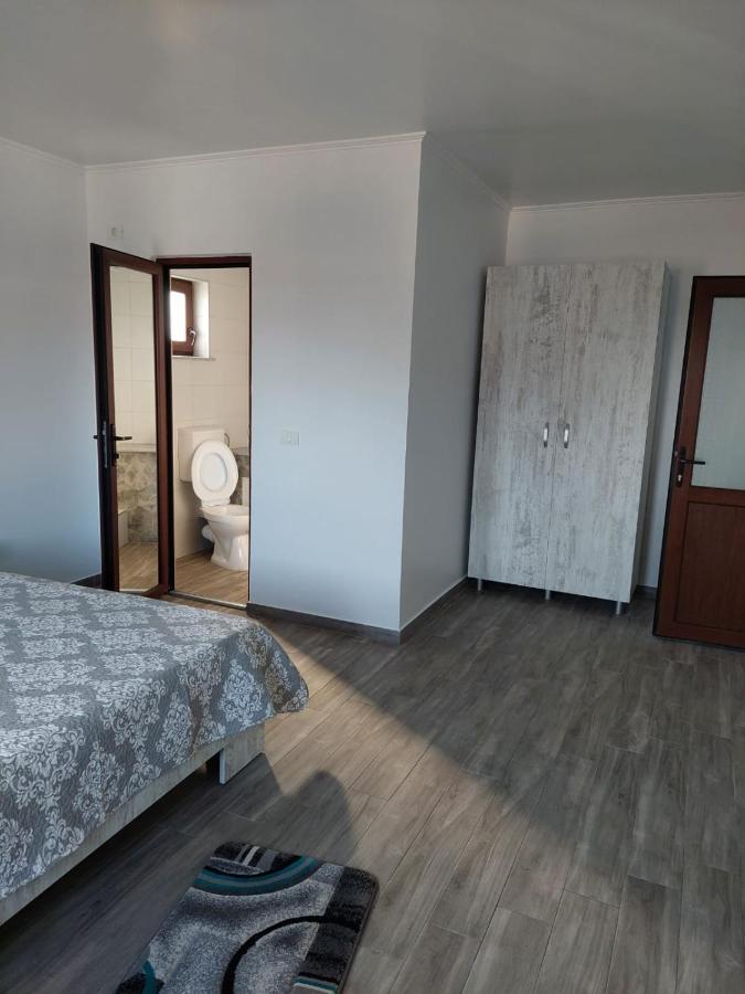 Albdevara Mar Srl Vama Veche Exterior photo